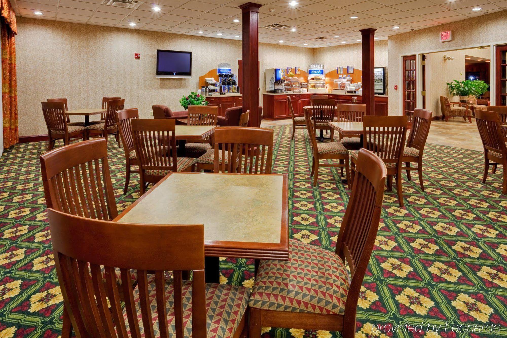 Holiday Inn Express & Suites Gibson By Ihg New Milford Restaurant foto