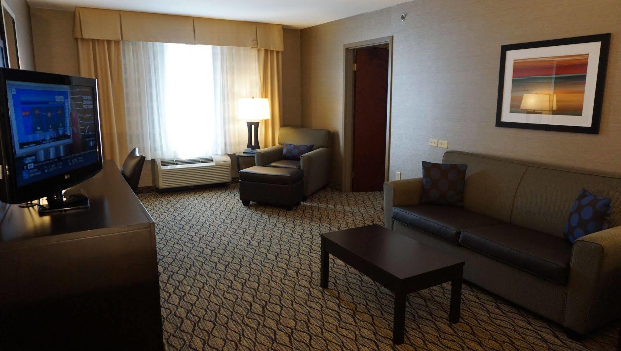 Holiday Inn Express & Suites Gibson By Ihg New Milford Exterior foto